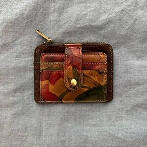 Patricia Nash Wallet in Floral Pattern